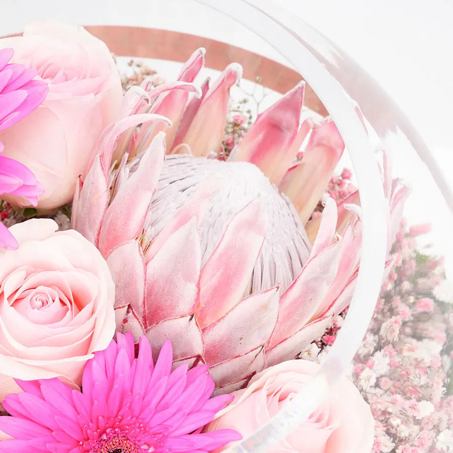Spring Beauty | Fishbowl Vase 2