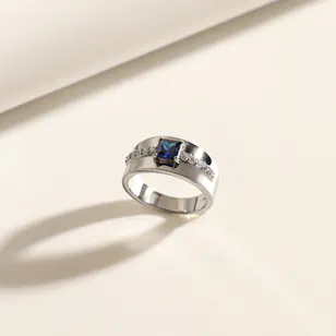 Floward Sapphire Blue Unisex Silver Ring | Size 9