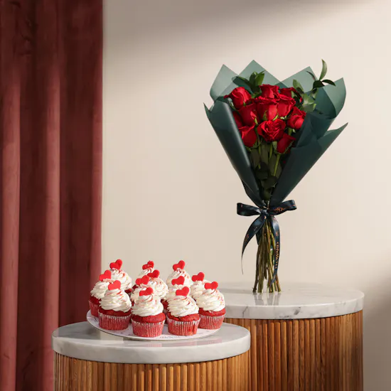 Floward Hearts Red Velvet Cupcakes | Scarlet Love Flowers