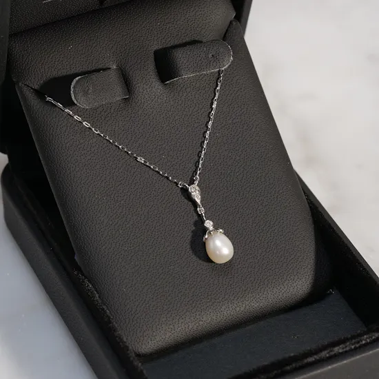 Izmirian Pearl Drop Diamond Women's Necklace