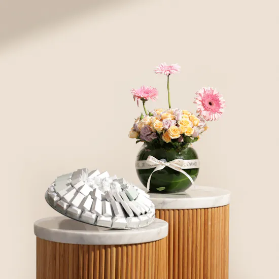 Patchi Luxury Chocolate Tray | Glowy Flowers Vase