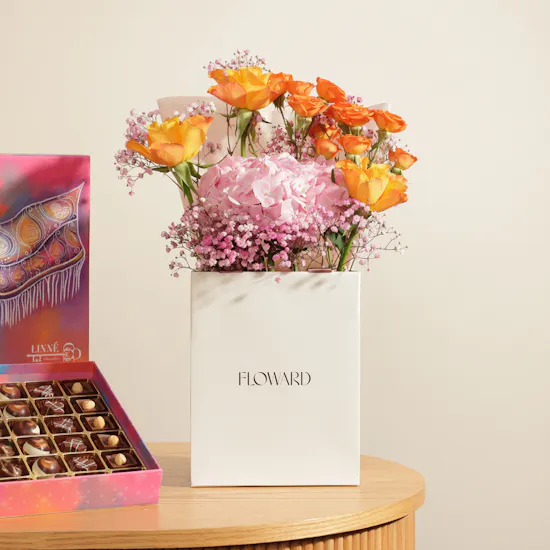 Linne Omani Women’s Day Her Tribute Chocolate Box | Delicate Flowers