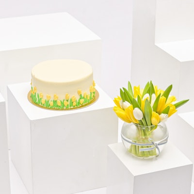 Helen’s Cake with Floral Vase