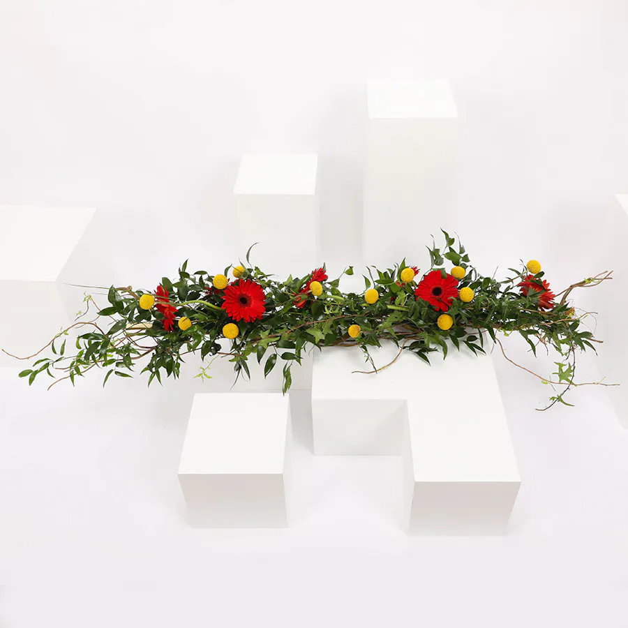 Top Table Flowers Arrangement 3