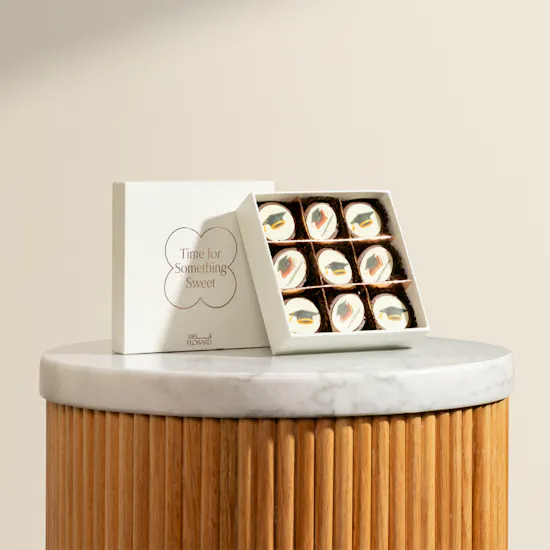 Floward Graduation Mix Chocolate Box