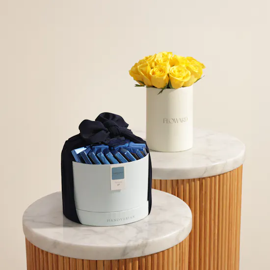 Hanoverian Delicious Chocolate Box | Sunshine Kisses Flower Box