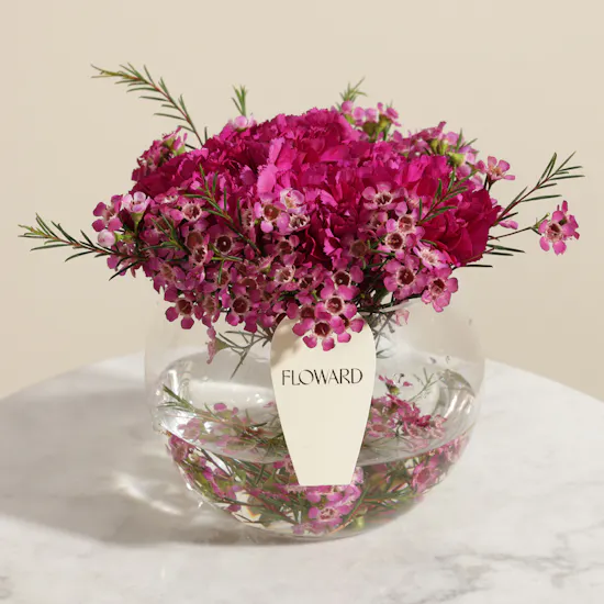 Omani Women’s Day Her Gentle Power Vase