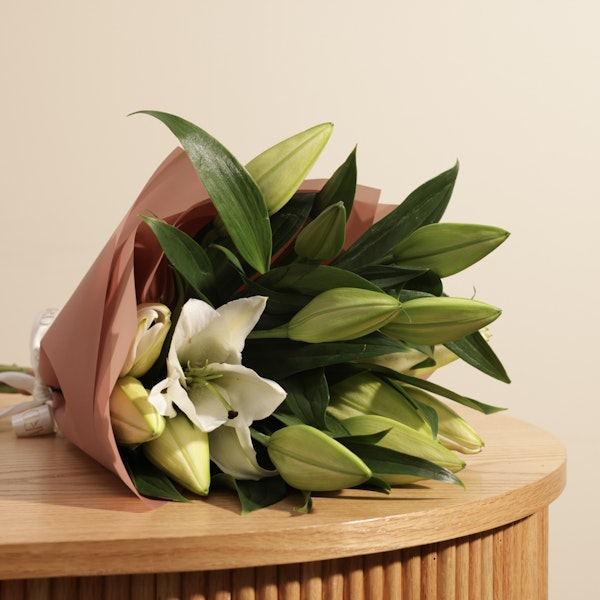 Whispering White Lilies Bouquet | 5 Flowers