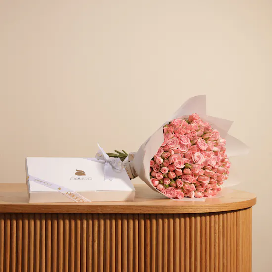 Abucci Chocolates Box | Flower Bouquet