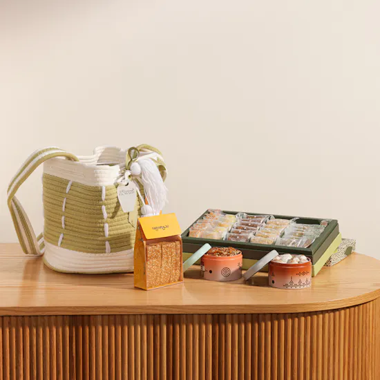 Nagwa Small Hamper