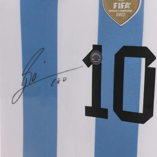 Messi Argentina World Cup 2022 Champions Signed T-Shirt