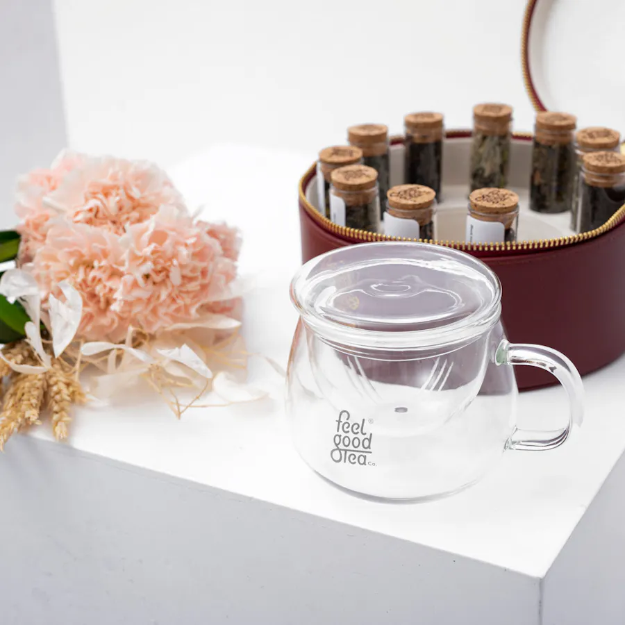 Feel Good Tea Leather Bag | Carnations 5