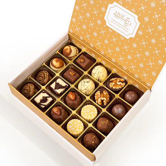 Linne Assorted Chocolate Box | Pink Flowers