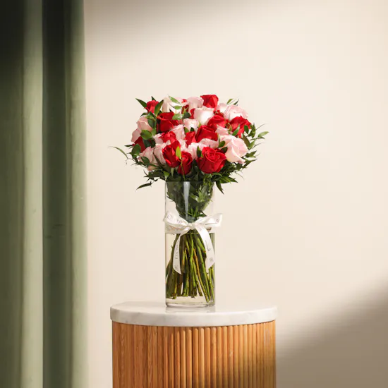 Garden Paradise Roses Vase