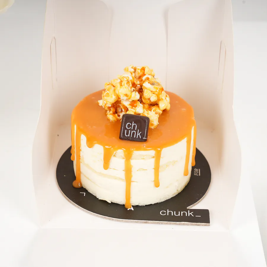 Chunk Salted Caramel Small Cake | Blooms Vase 4