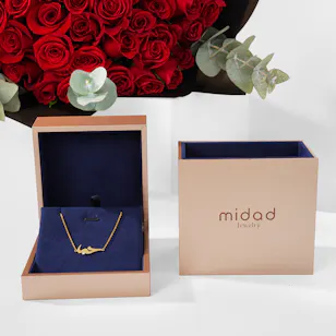 Midad Hob Gold with Diamond Bracelet | 50 Red Roses Midad Hob Gold with Diamond Bracelet | 50 Red Roses