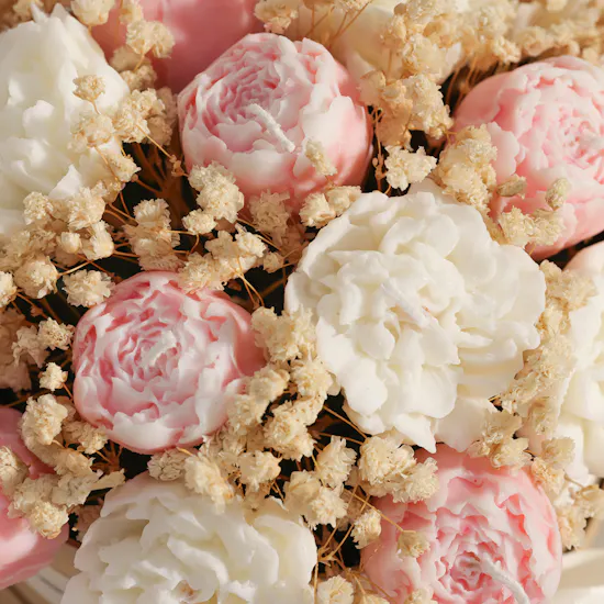 Done By SHK Large Candle Pink and White Bouquet