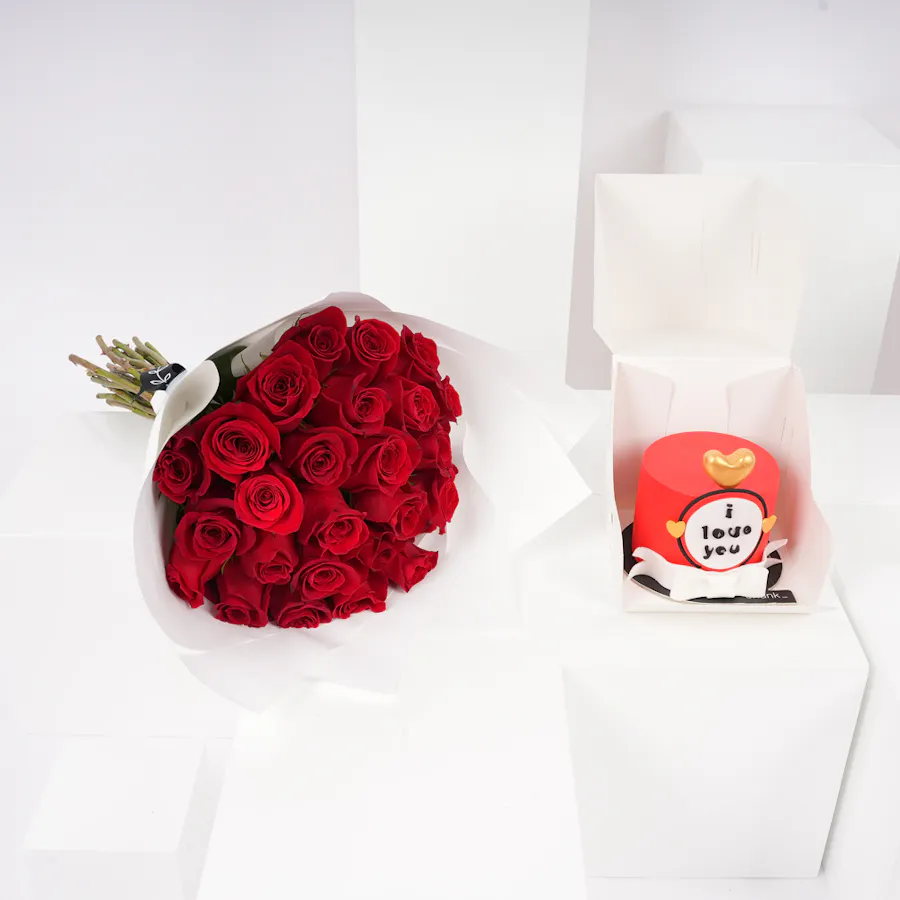 Chunk I Love you Mini Cake | Red Bouquet 4