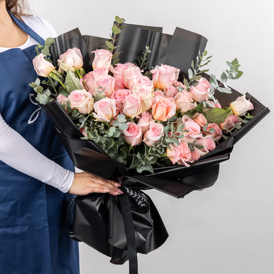 Pink Passion Bouquet | 50 Light Pink Roses 3