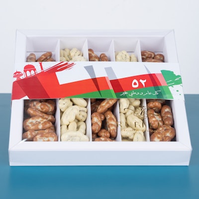 Ruffles Pecans Mix Omani National Day