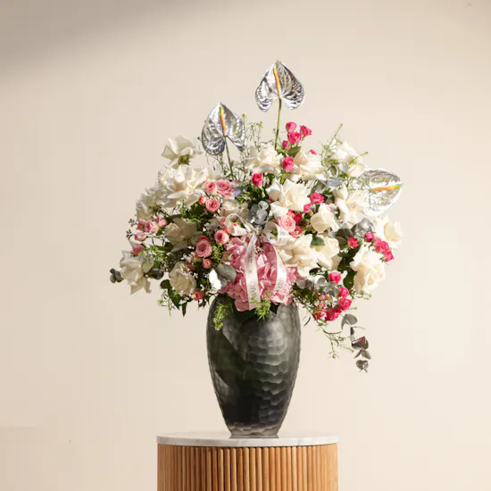 Radiant Rose Dreams Vase