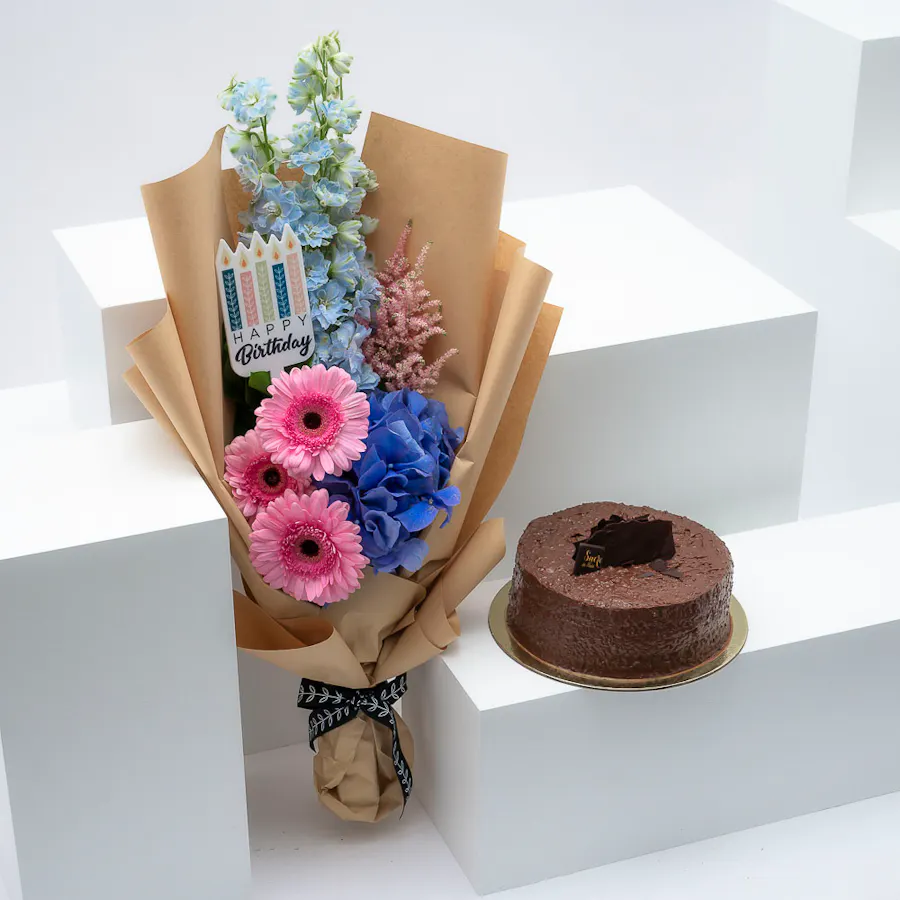 Sucre De Nada Crispy Chocolate Cake | Birthday Blooms 2