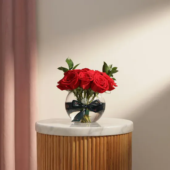 ِِAttractive Flowers Vase