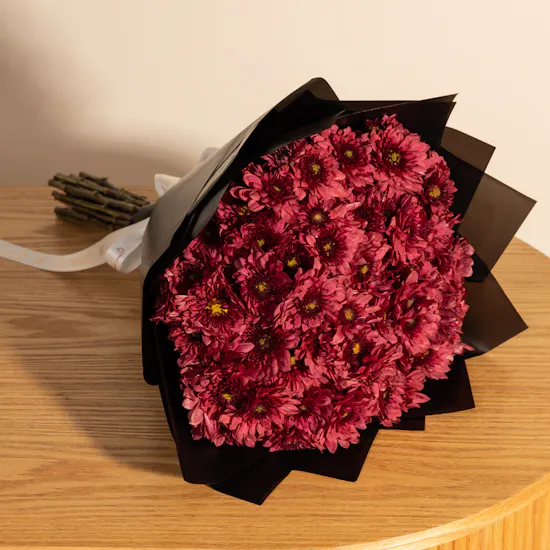 Red Flowers Bouquet | 25 Flowers