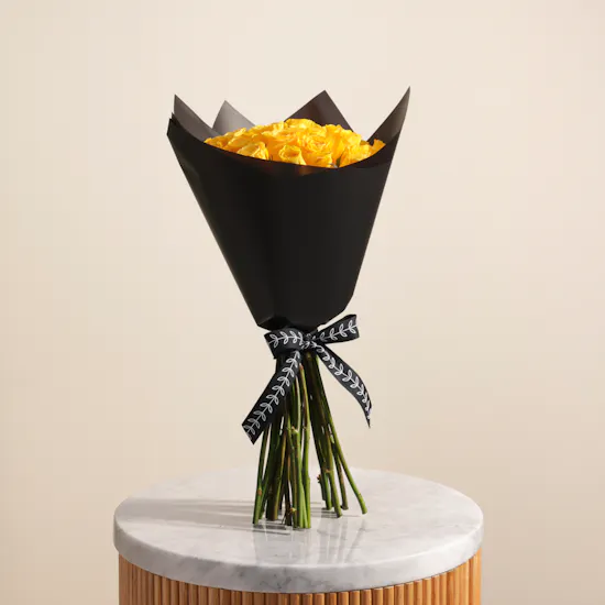 Yellow Radiance Bouquet | 25 Roses