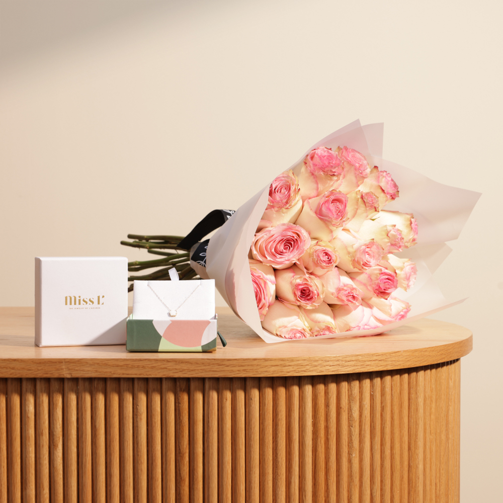 سلسلة للأطفال من مس ال من لازوردي | باقة مذهلة