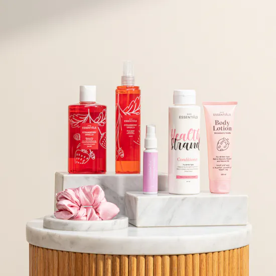 Essentials Strawberry Vanilla Bath and Body Set