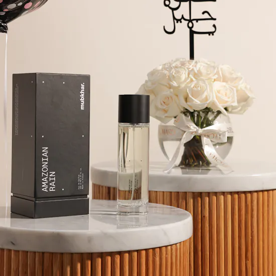 Mubkhar Amazonian Rain Eau De Parfum | White Birthday Roses Vase