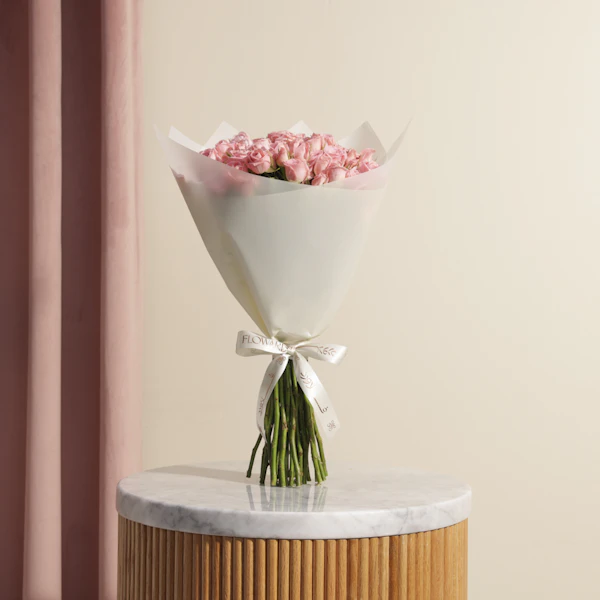 Blushing Baby Roses Bouquet | 25 Flowers