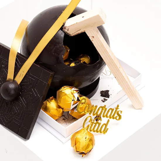 NJD 3D Dark Chocolate Graduation Hat | 600 g