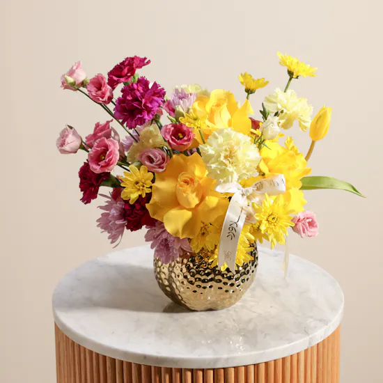 Beauty's Effect Flowers Vase