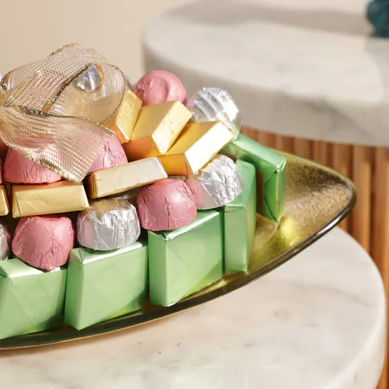 Bateel Chocolate Glass Tray | Joyful Flower Bouquet