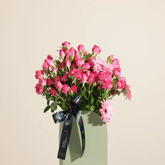 Amazing Fuchsia Baby Rose Vase
