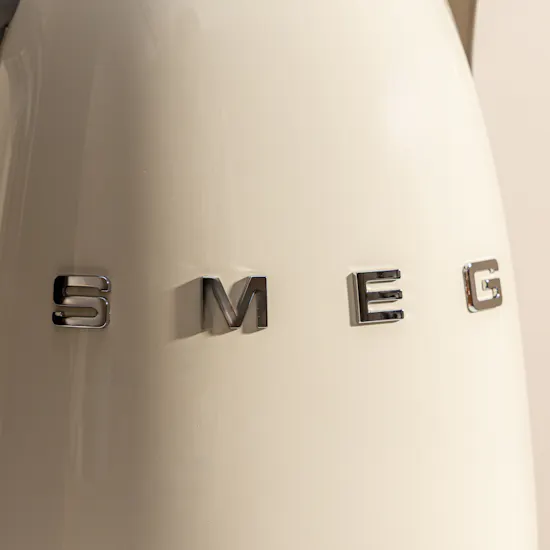 Smeg Retro Style Electric Kettle 1.7 Liter | Cream Color