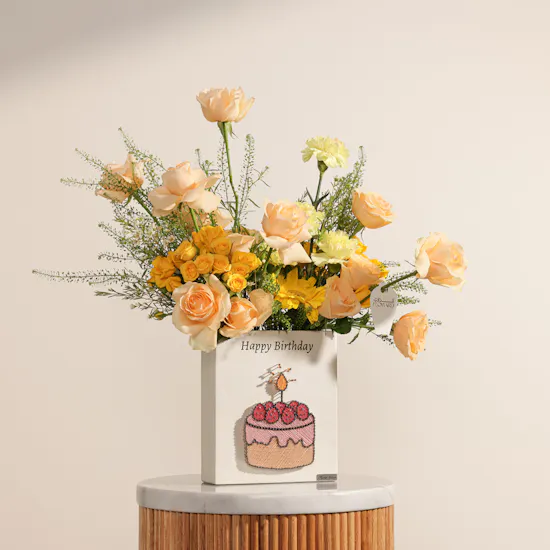 Maisam Qassem Birthday Flowers Vase