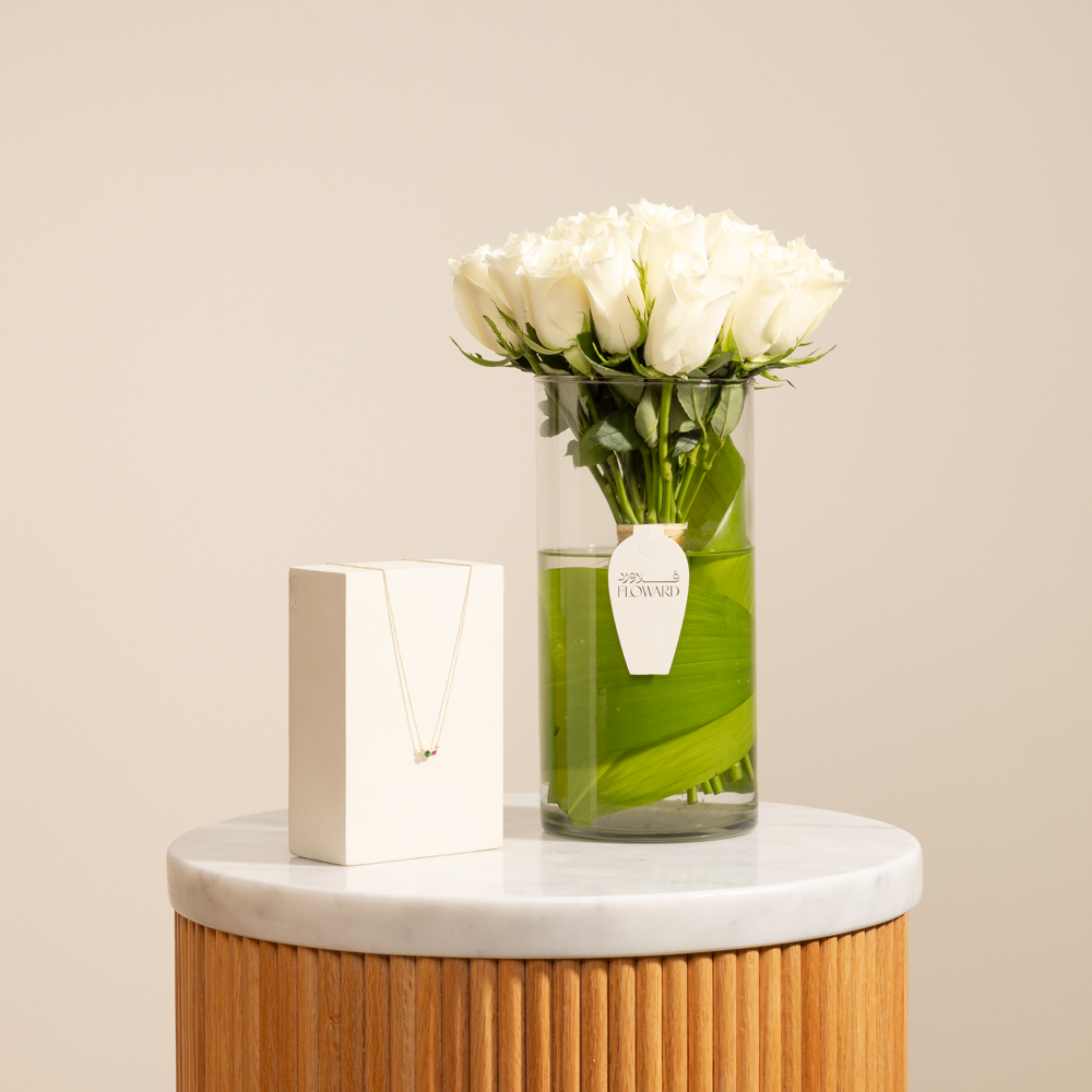 قلادة ذهب من سيران من إيرام | الأزهار المشرقة 