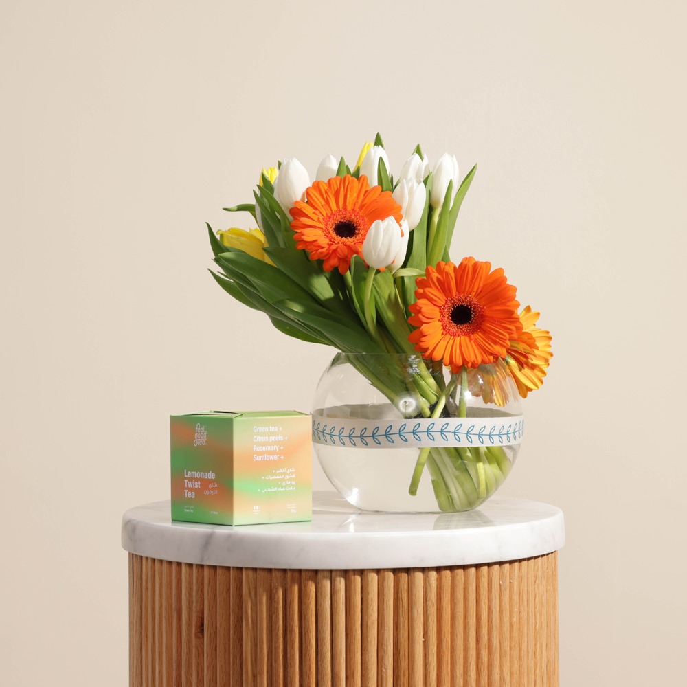 Feel Good Tea Lemonade Twist Tea | Flower Vase
