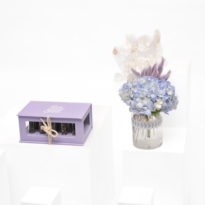 Feel Good Tea Varieties with Spring Wishes Vase Feel Good Tea Varieties with Spring Wishes Vase