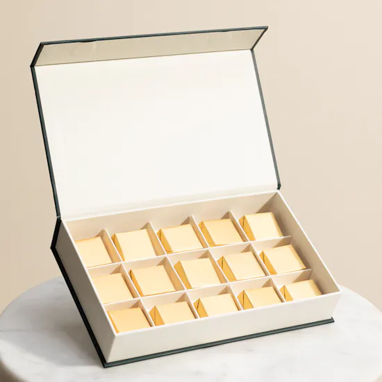 Floward Small Mix Chocolate Box | 15 Pieces