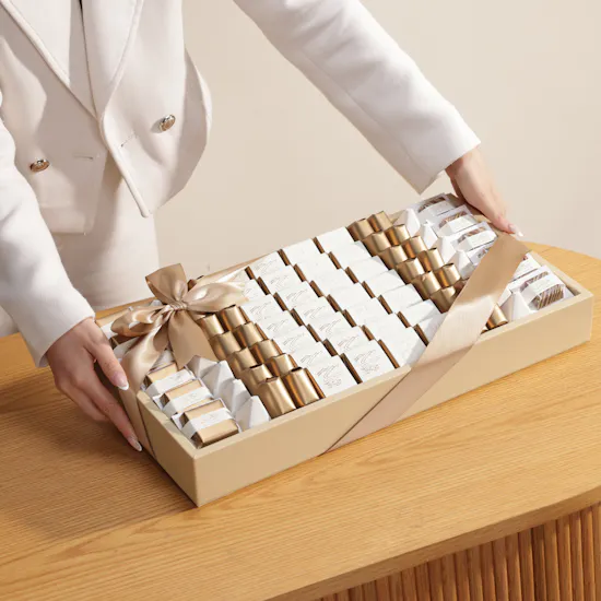 Le Chocolatier Dubai Hajj Premium Chocolate Leather Tray