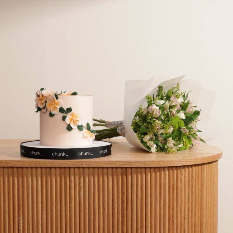  كيك الزفاف من تشنك | باقة الاناقة