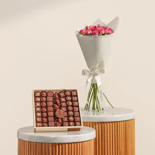 Soucolat Chocolate Collection Wood Tray | Splendid Flowers Soucolat Chocolate Collection Wood Tray | Splendid Flowers