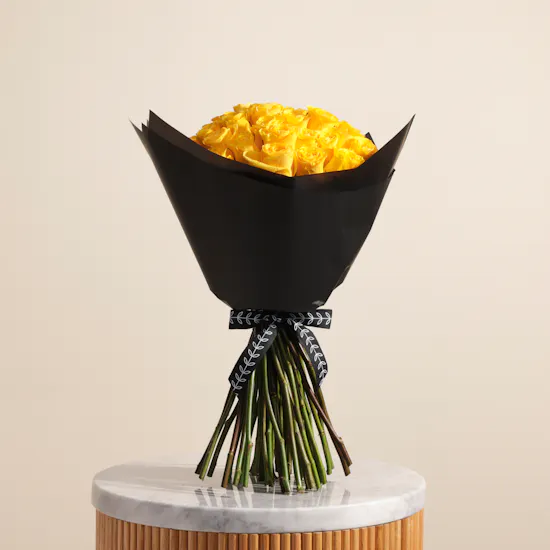 Harmonious Yellow Roses Bouquet | 50 Roses