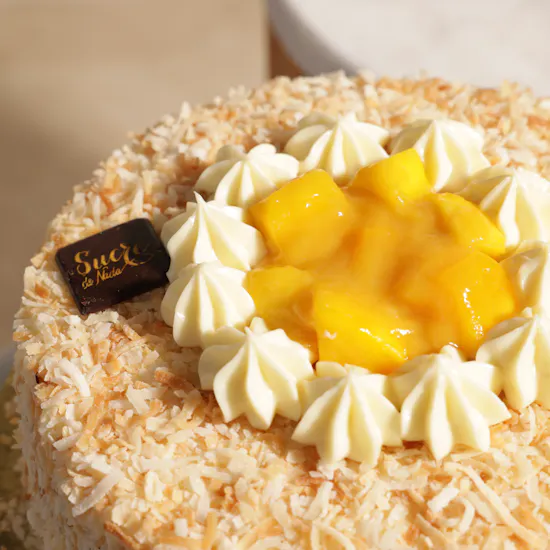 Sucre De Nada Coconut Mango Cake | Flowers Vase