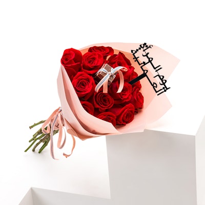 Lady In Red Bouquet | Roses & Chocolates 