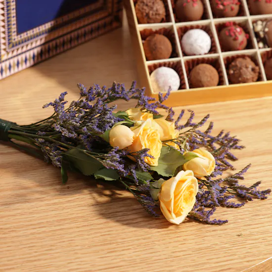 Charbonnel et Walker Victorian Truffle Box | Shinny Flowers